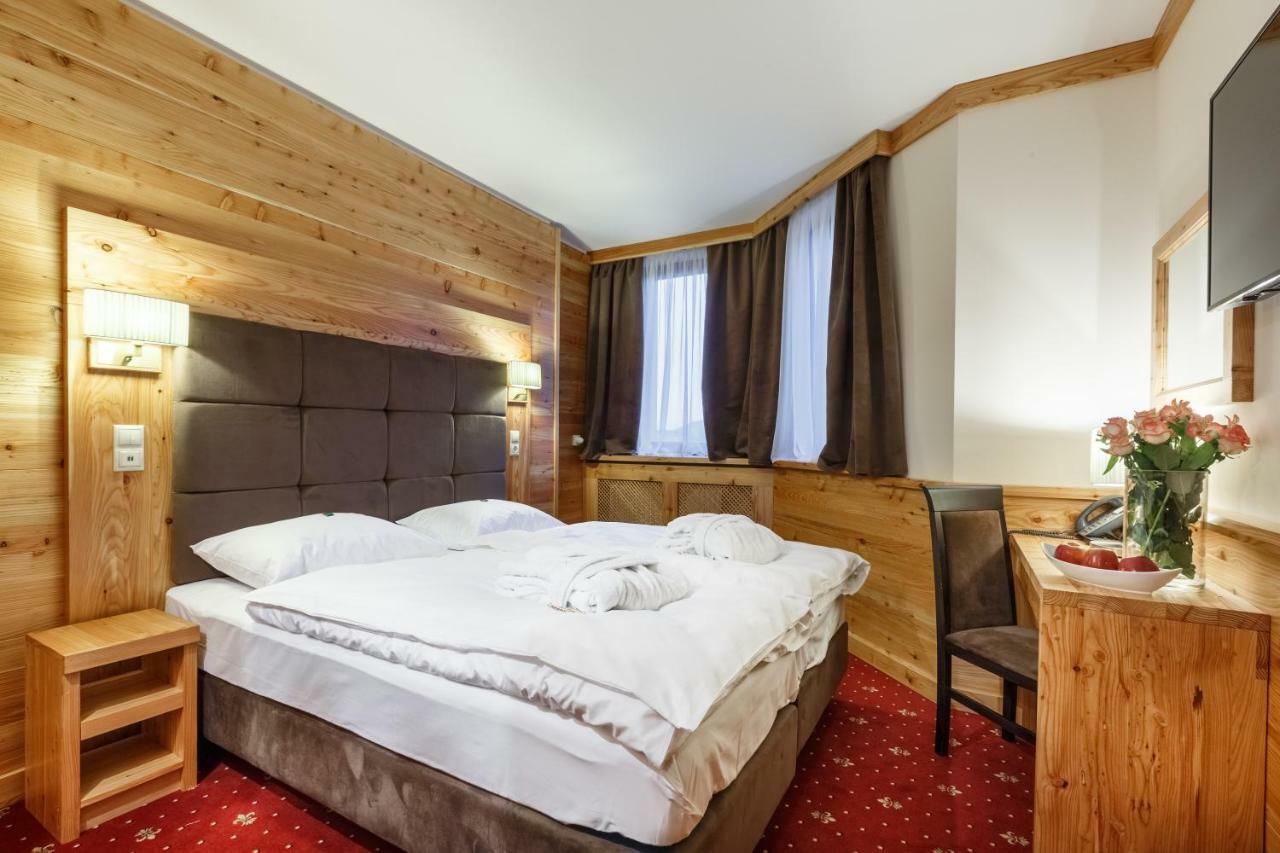 Baron Spa Hotel - Museum Yaremche Ngoại thất bức ảnh