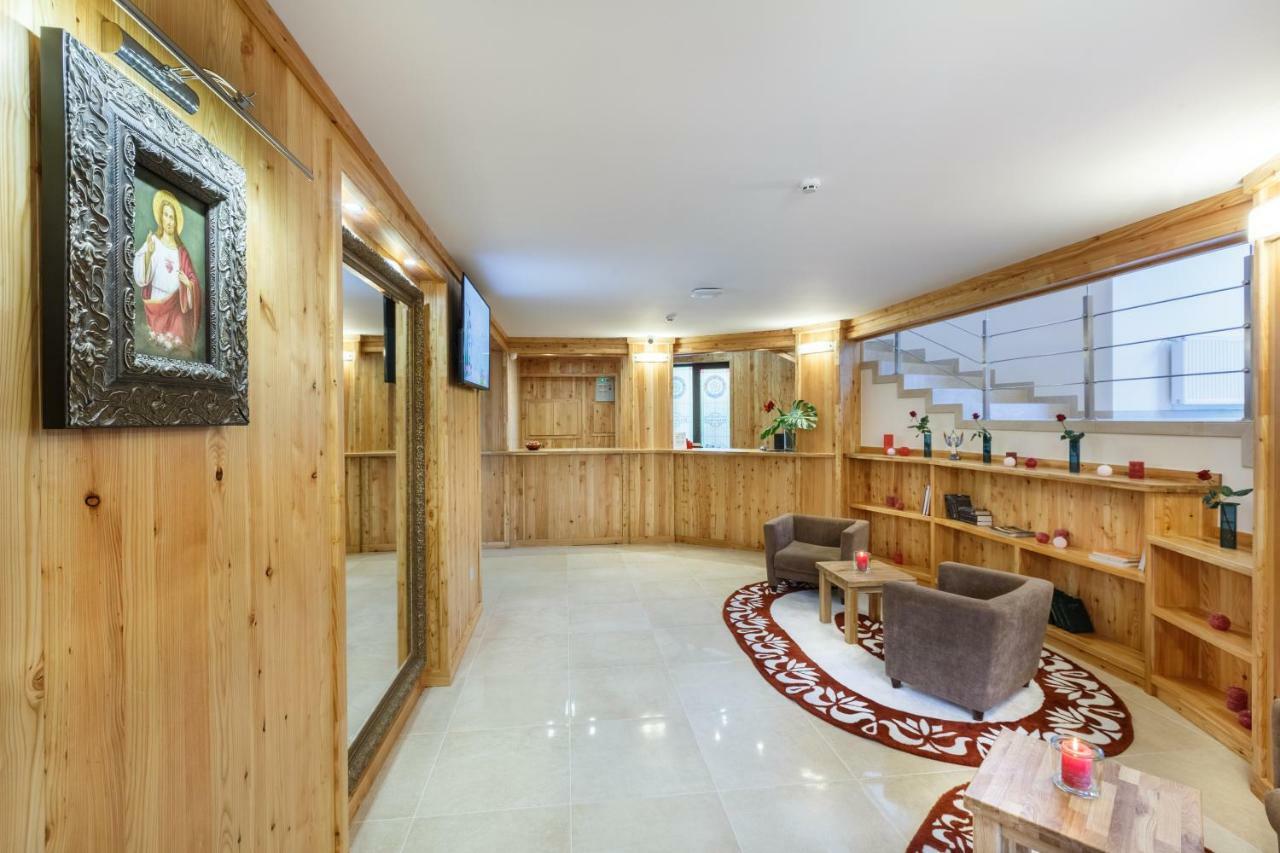Baron Spa Hotel - Museum Yaremche Ngoại thất bức ảnh